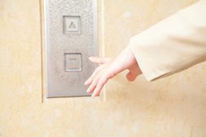 箔押し機械 のしくみと用途について